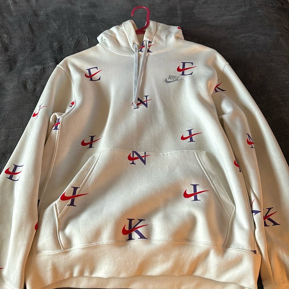 Men’s Nike hoodie